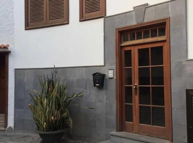 Flor De Pascua Apartamento Acantilado de los Gigantes